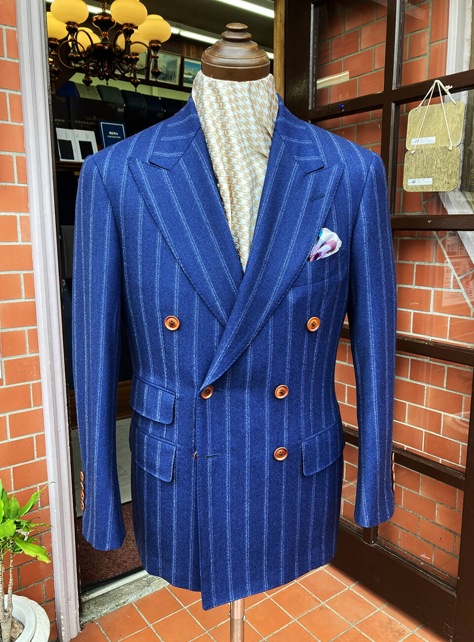 BESPOKE.I テーラーアイハラのオーダースーツ