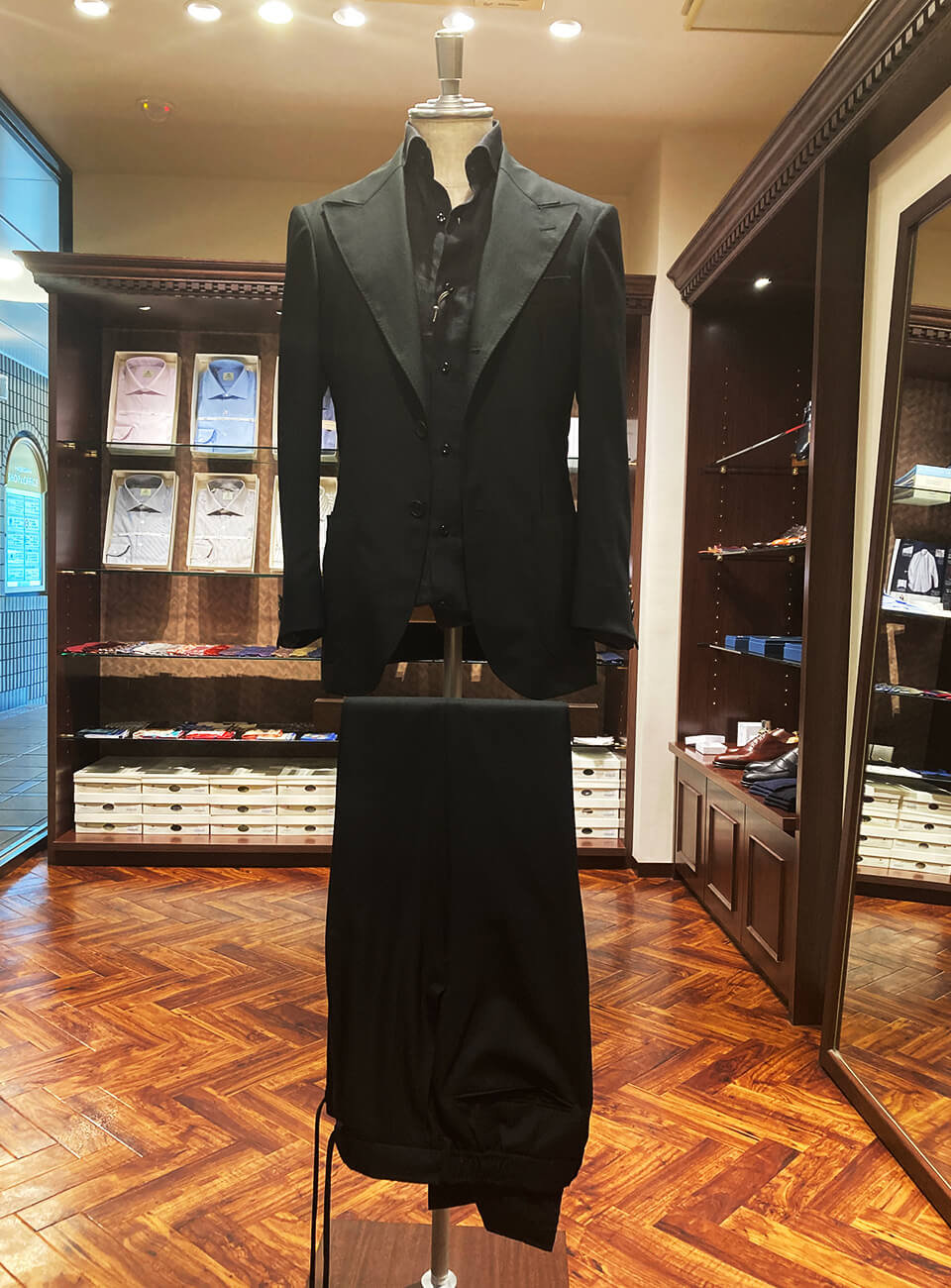 粋のオーダースーツ iki_04.jpg