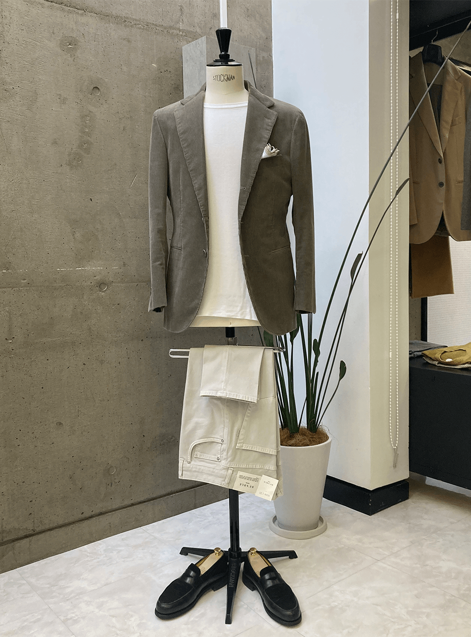 Salon de +のオーダースーツ salon_de+_03.png